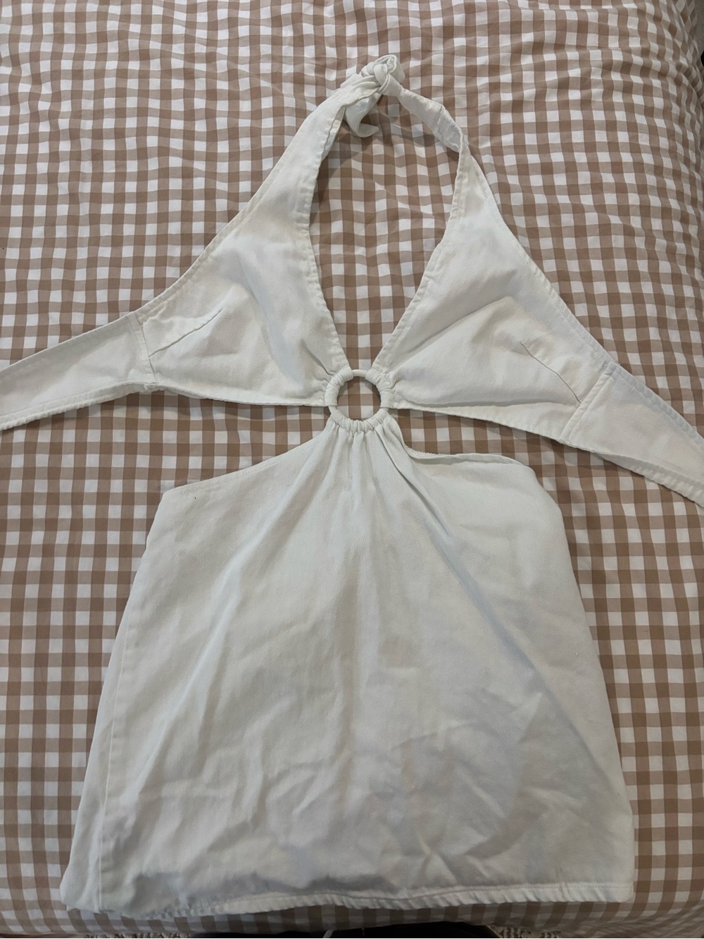 Show Me Your MuMu White Halter Top with Center Ring